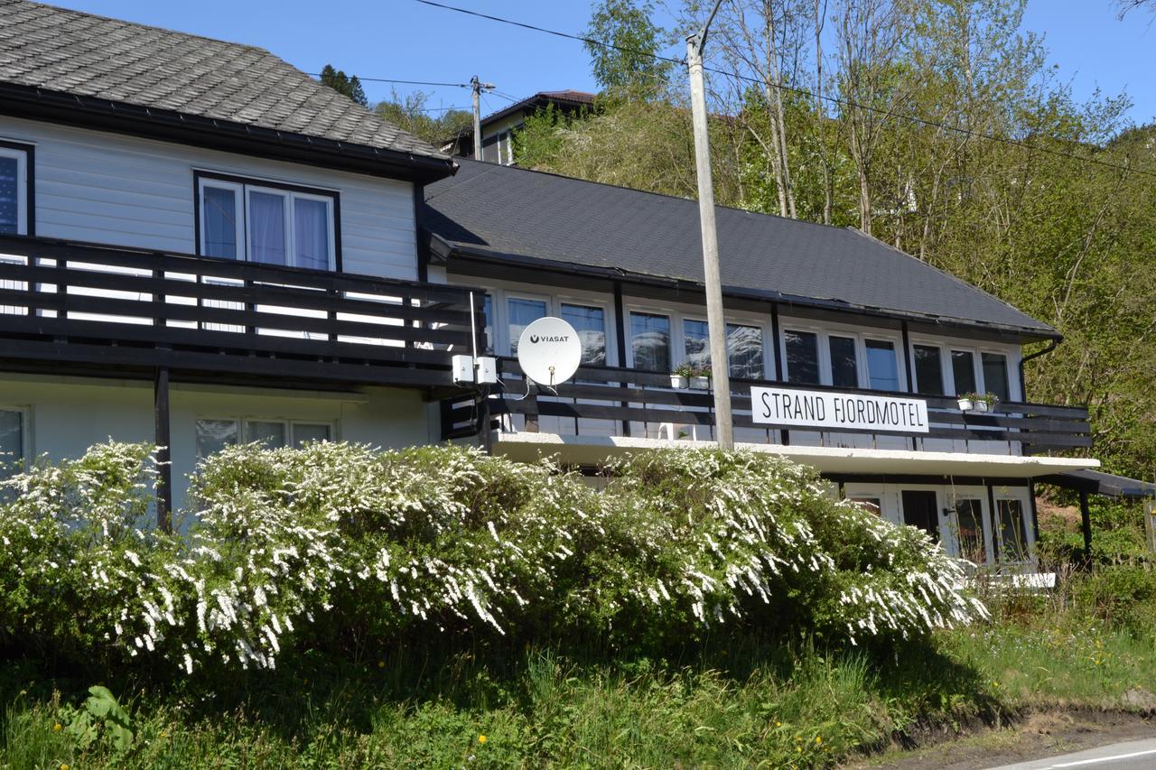 Strand Fjordmotel Ulvik Ngoại thất bức ảnh