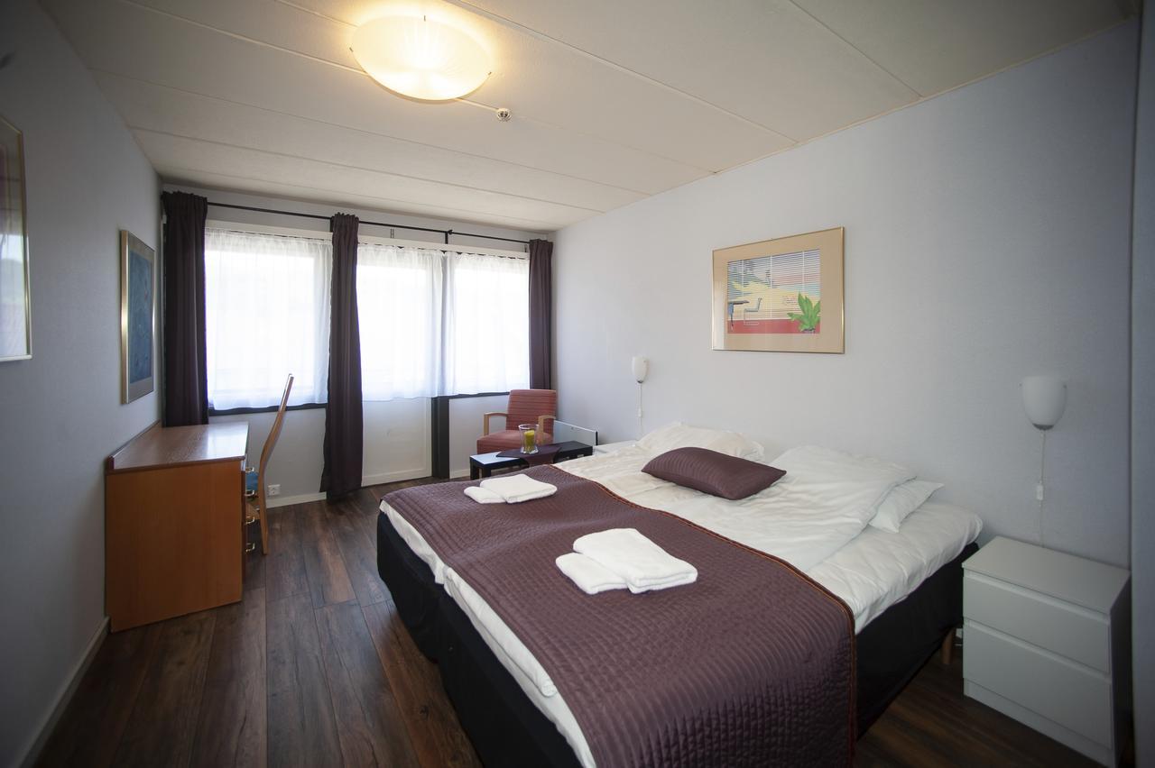 Strand Fjordmotel Ulvik Ngoại thất bức ảnh